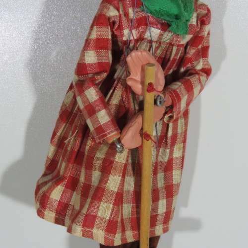 Pelham Puppets SM Farmer marionette in box