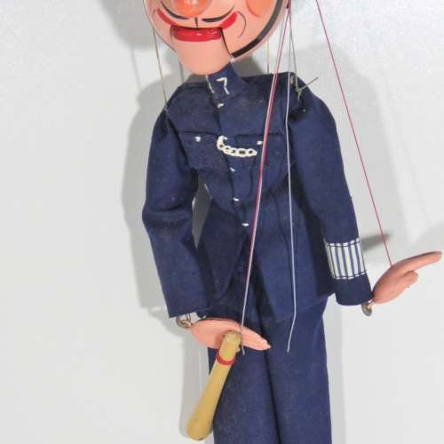 Pelham Puppets SM Policeman marionette in box