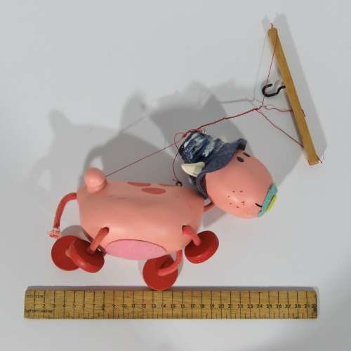 Pelham Puppets Cow Ermintrude standard puppet marionette in box