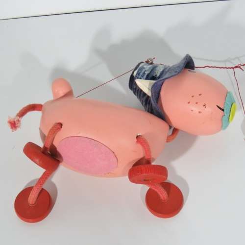 Pelham Puppets Cow Ermintrude standard puppet marionette in box