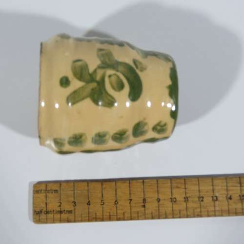 Pottery piece by Grace Battis ( wife of Walter Battiss ) dated 1945 - 9cm by 8cm