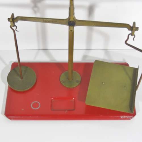 Vintage 250 g postal scale - No weights - Height 32 cm