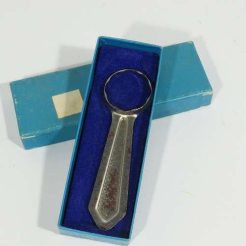 Vintage watchmaker case opening tool