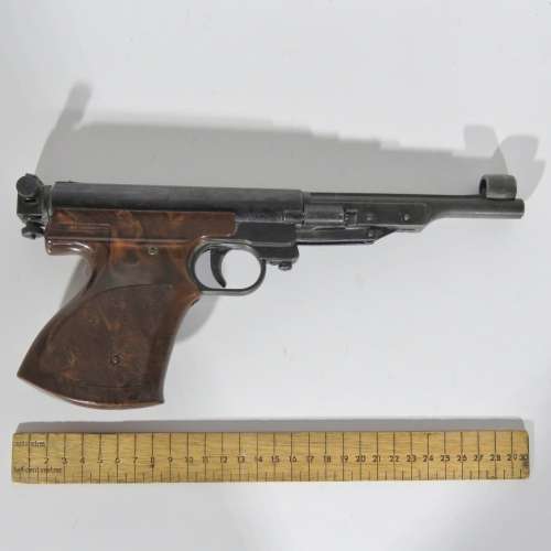 FB Record caliber 4,5 mm LP 3P Air gun pistol