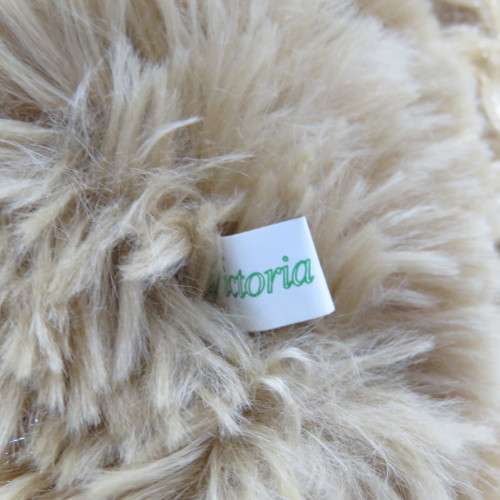 Beautiful Victoria teddy bear - Length 47 cm