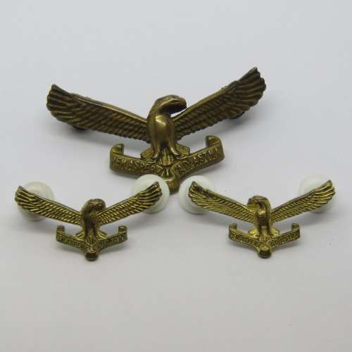 Set of SA Air Force cap and collar badges