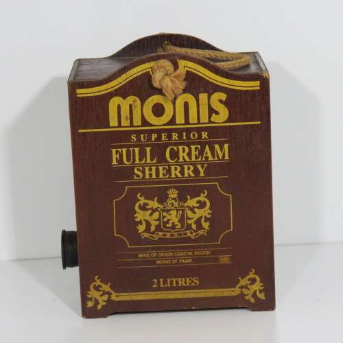 Monis Superior Full cream sherry wooden wine box dumpy - Size 24 x 18 cm