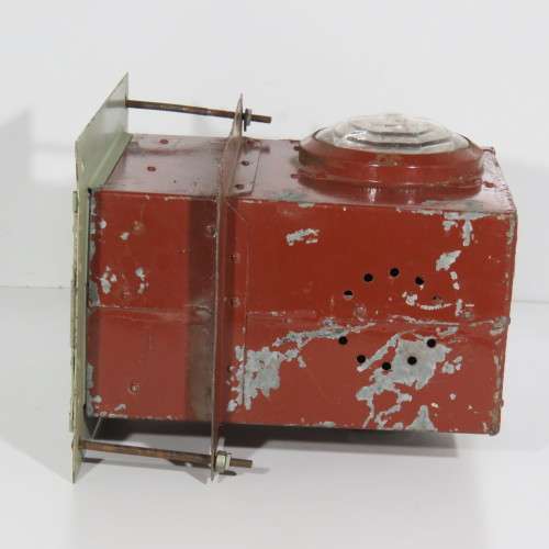Vintage Railway Lamp with wall mount - Red glass slides and original burner - Size 32 x 29 cm