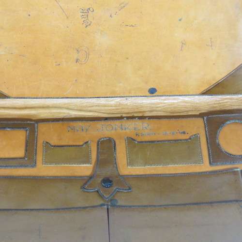 Post WW2 leather document pouch with Egyptian motif - Size 28 x 35 cm