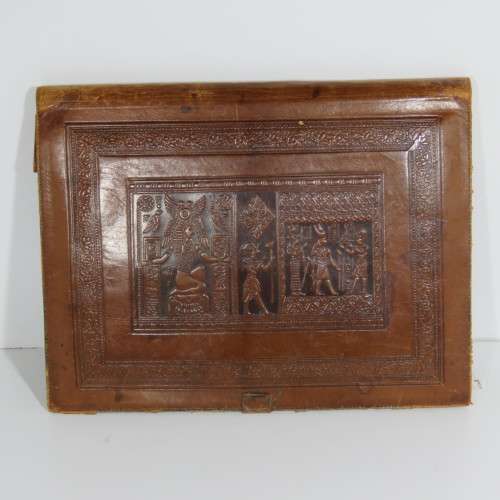 Post WW2 leather document pouch with Egyptian motif - Size 28 x 35 cm