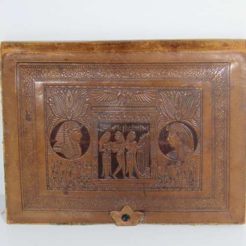 Post WW2 leather document pouch with Egyptian motif - Size 28 x 35 cm