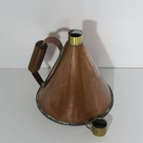 Antique copper Piet Fluit kettle - Missing whistle top - Height 23,5 cm - Base 22 x 22 cm