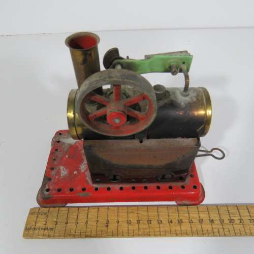 Vintage Mamod toy steam engine