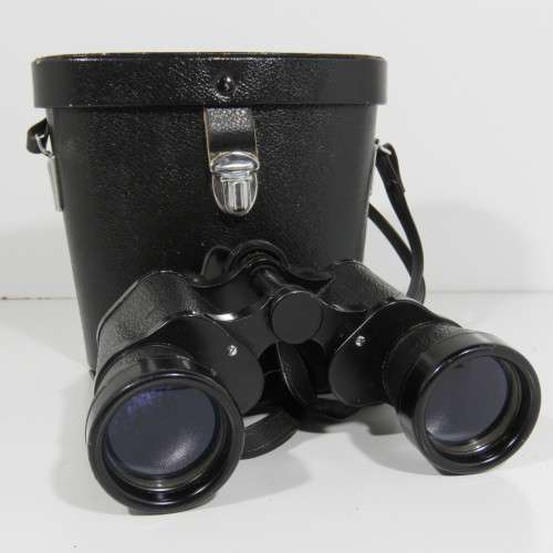 Vintage Vendorama 8x40 binoculars in case - Clean lenses -  Very good condition
