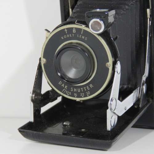 Kodak Vigilant Junior six-20 fold out camera