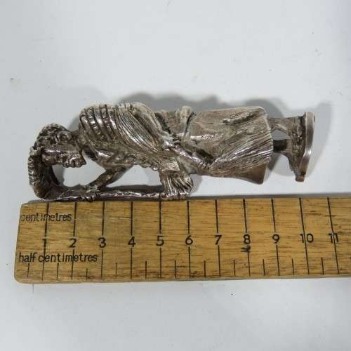 Vintage silverplated copper figurine - Weighs 226grams