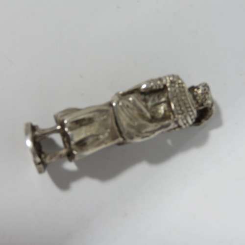 Vintage silverplated copper figurine - Weighs 226grams