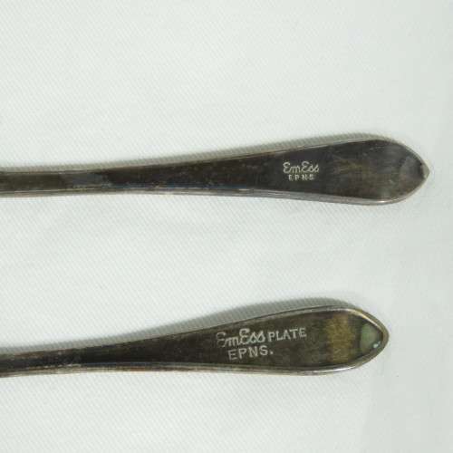 Set of 6 silverplated teaspoons and sugar spoon