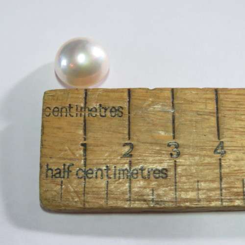 Round Mabe Pearl - Diameter 13.28mm