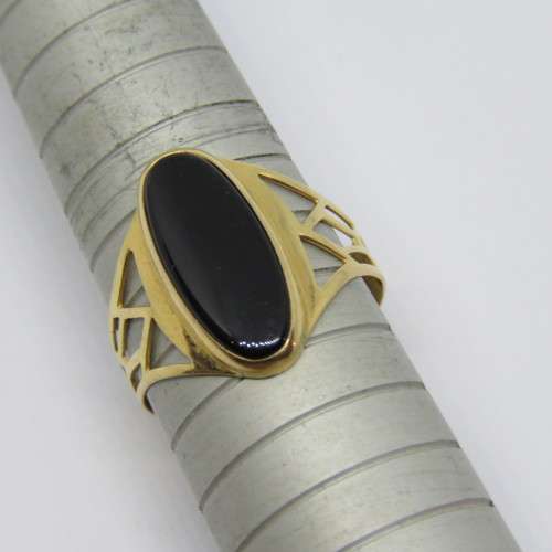 Portuguese gold onyx ring with 800 Portuguese mark - Weighs 3.0g - Size: R