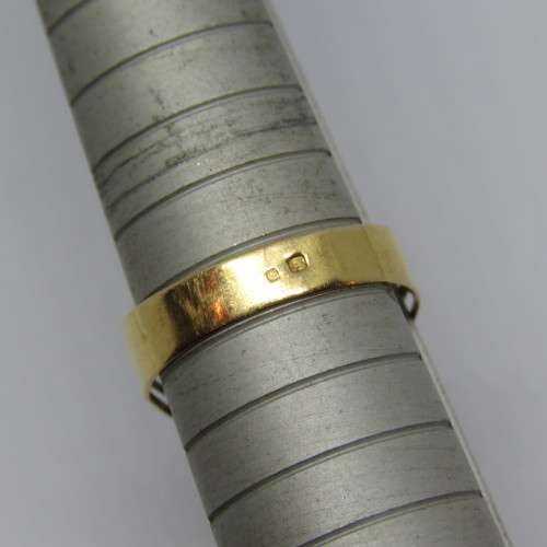 Portuguese gold onyx ring with 800 Portuguese mark - Weighs 3.0g - Size: R
