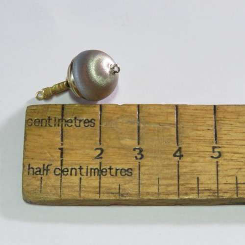 9kt Gold ball clasp - Weighs 1.7g