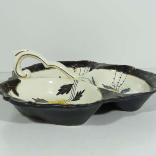 Beautiful Flora Gouda handpainted snack serving platter