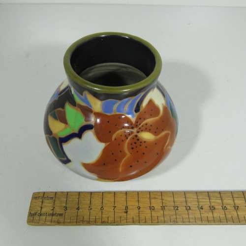Gouda style pottery vase