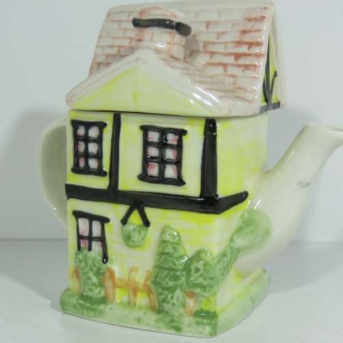 Tea Poom`s kettle in shape of house - Vintage