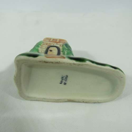 Vintage Windmill shaped salt and pepper shakers