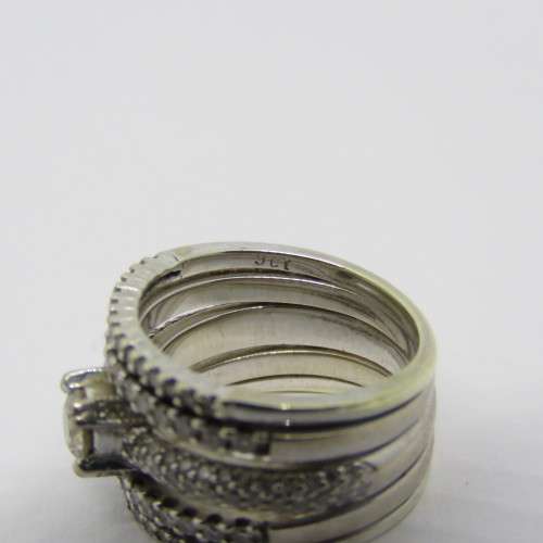 18kt White gold diamond ring with 9kt white gold bands Size H -0.28ct Diamond and 134 small diamonds