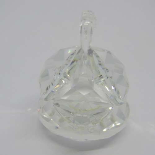 Swarovski Swan no box - Weighs 141.3grams - Minute chips on tail