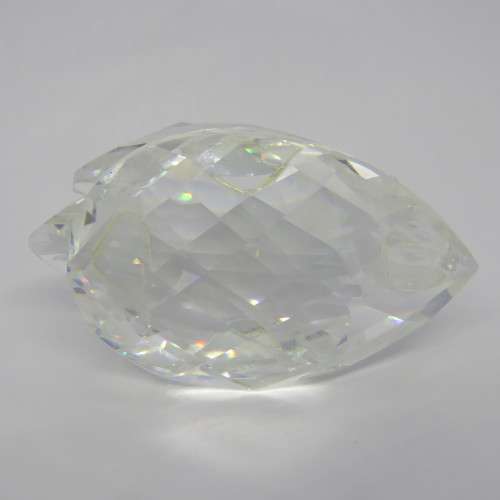 Swarovski Swan no box - Weighs 141.3grams - Minute chips on tail