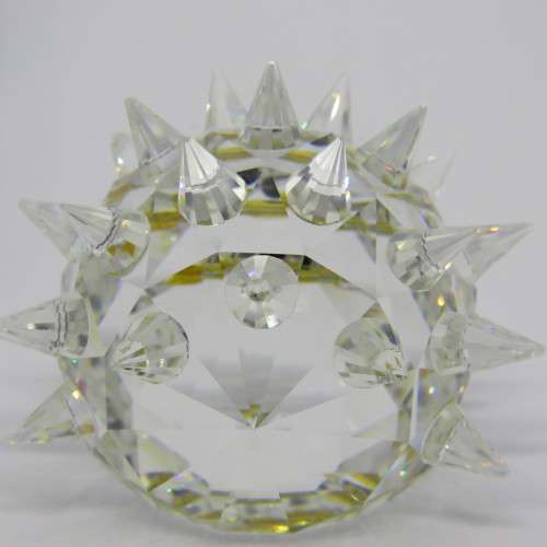 Swarovski hedgehog - No box - Weighs 187.2 grams - Some pins chipped
