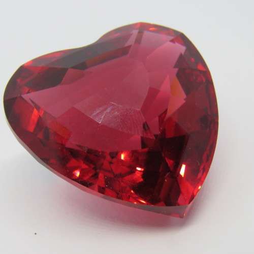 Swarovski SCS red heart