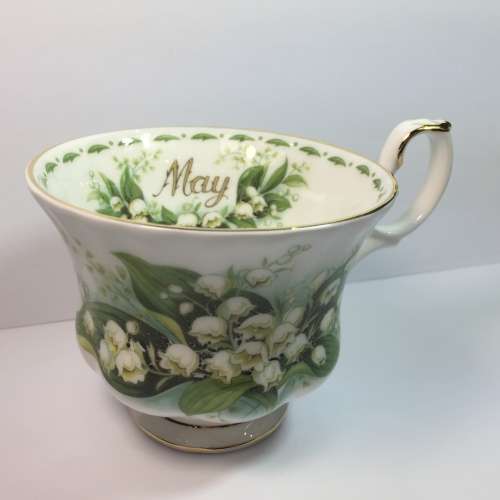 Royal Albert Flower of the month - May - Lily of the Valley porcelain duo