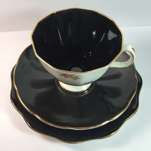Adderley Floral Pattern trio - Different side plate