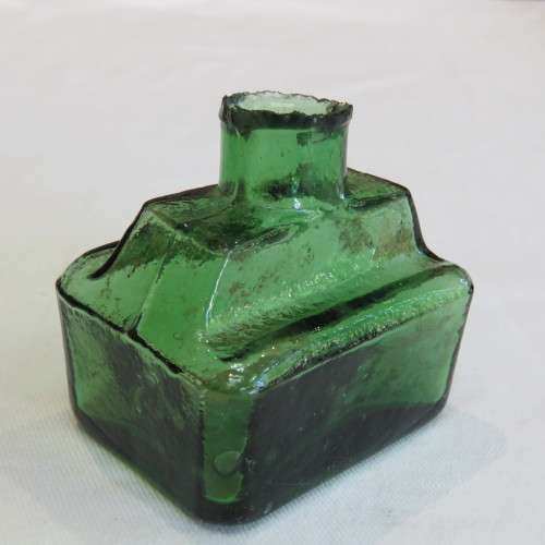 Antique green ink bottle with pen grooves - Rectangular