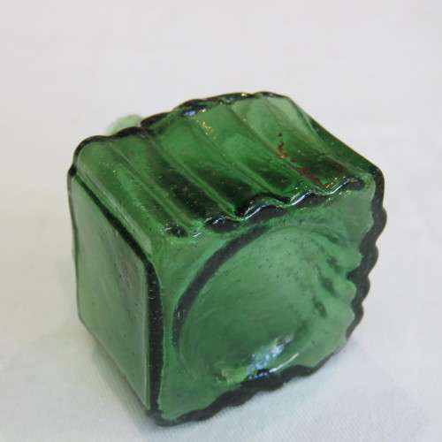 Antique green ink bottle with pen grooves - Square