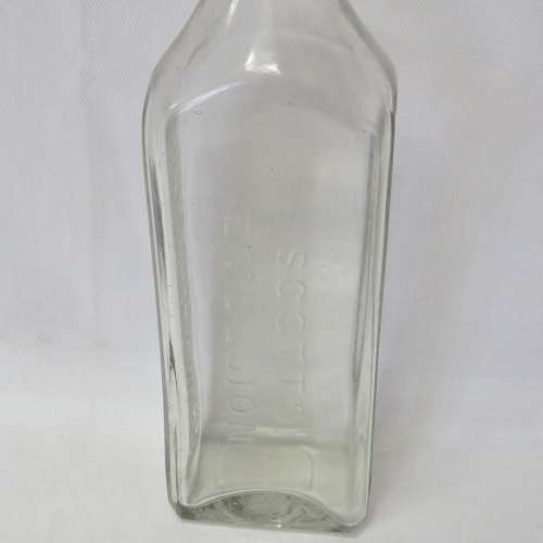 Vintage Scott`s Emulsion bottle - With lime and soda - Cod liver oil