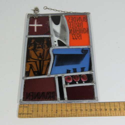 Bundes Brief Schiessen 1977 Brunnen stained glass window hanging