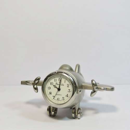 Aeroplane shaped metal desk clock - Needs battery
