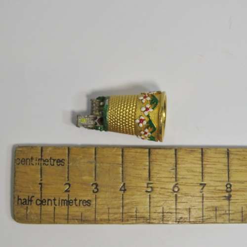 Vintage Goldplated thimble village