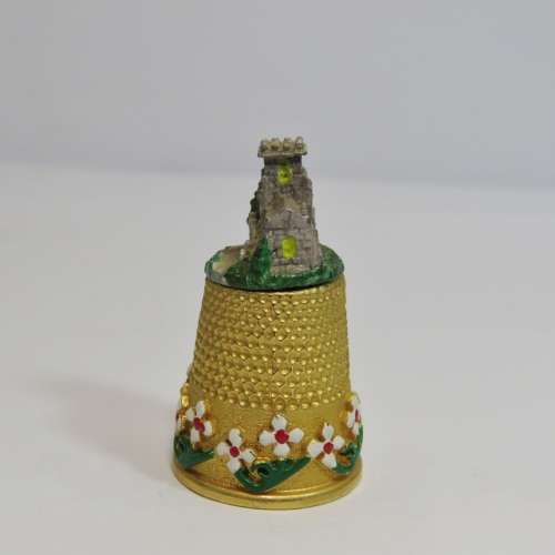 Vintage Goldplated thimble village