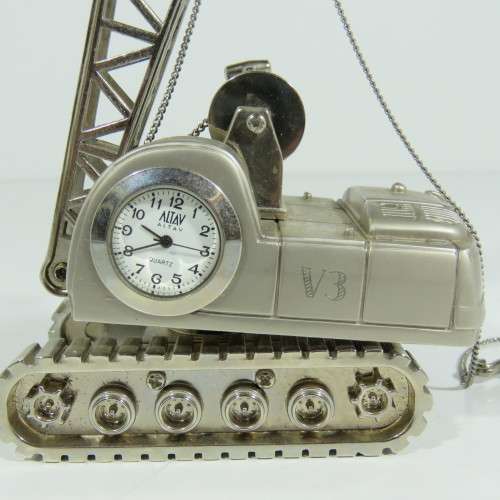 Construction crane metal model desk clock - Needs new battery