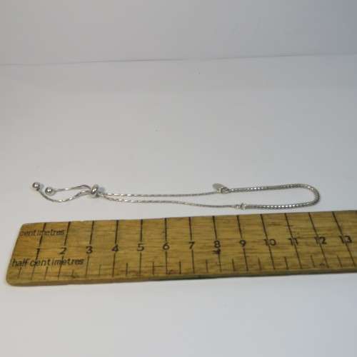 Lot of 3 sterling silver bracelets - Weighs 12.1g