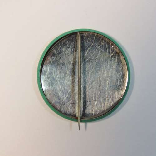 Vintage Singer Sews Better tinnie badge