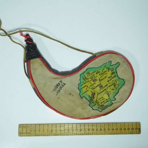 Vintage Record D Andorra water bag