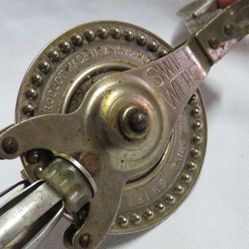 Vintage swift whip hand crank egg beater