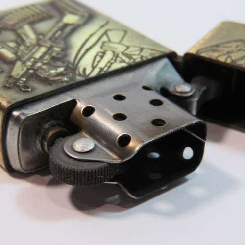 WinFire Two Wars pocket lighter
